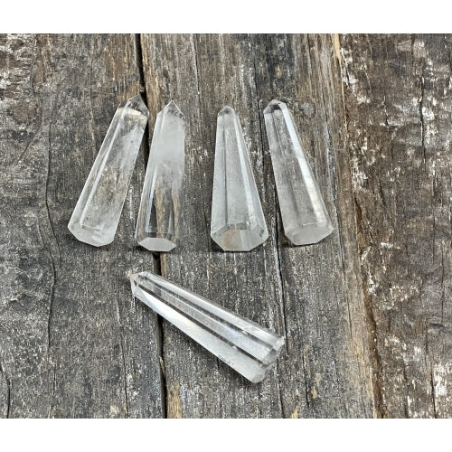 CLEAR QUARTZ POINTS 4.5-5cm