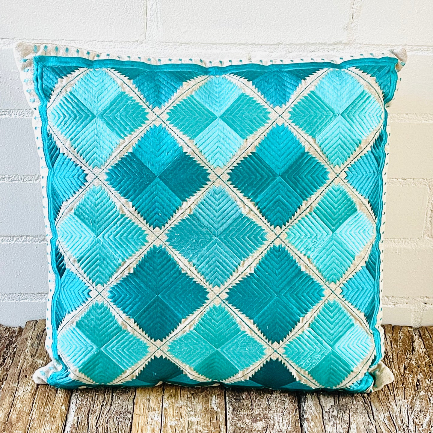 COTTON SILK EMB. CUSHION 40CM