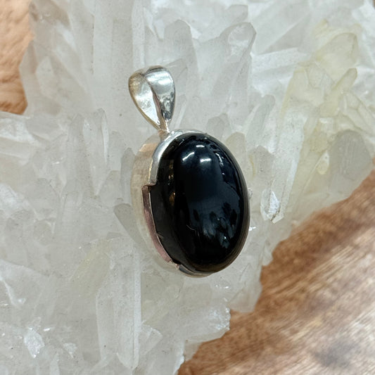 STERLING SILVER BLACK ONYX PENDANT