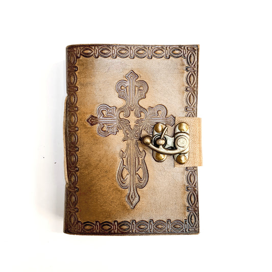 LEATHER CROSS JOURNAL 9x13cm