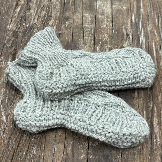 100% WOOL HAND KNITTED SOCKS LT GRAY