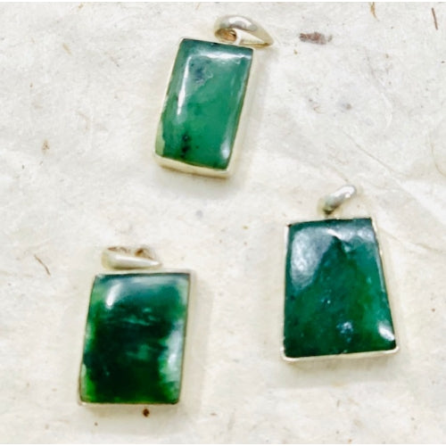 STERLING SILVER JADE PENDANT