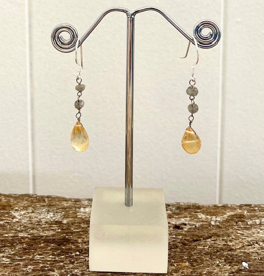 STERLING SILVER EARRING