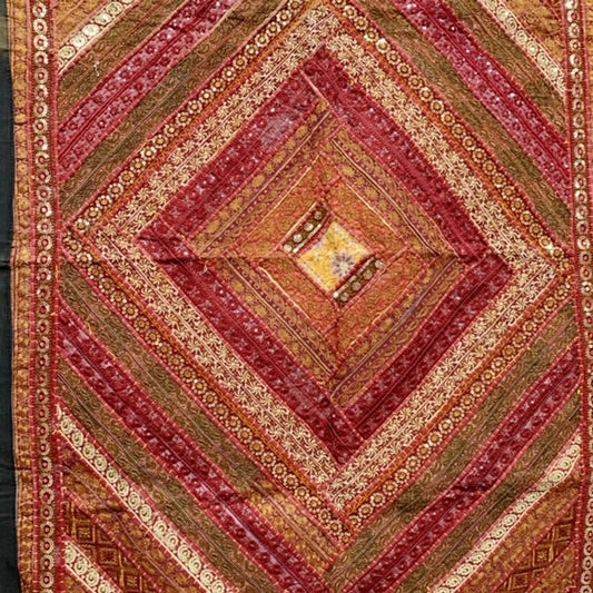 VINTAGE EMB. WALL HANGING