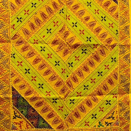 VINTAGE EMB. WALL HANGING