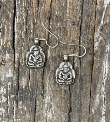 STERLING SILVER EARRING