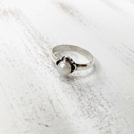 STERLING SILVER RING