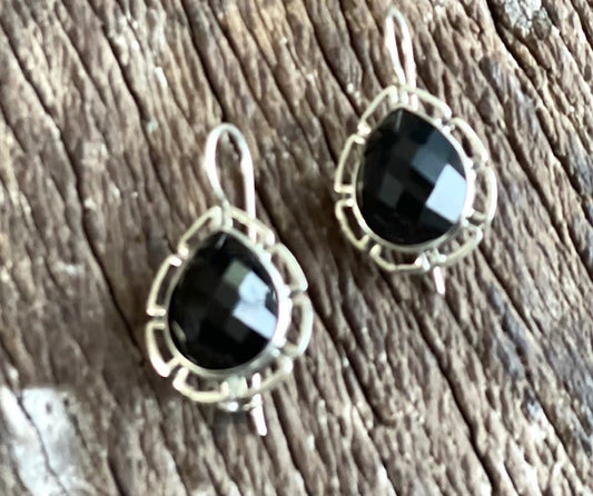STERLING SILVER EARRING