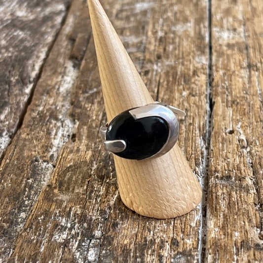 STERLING SILVER BLACK ONYX RING