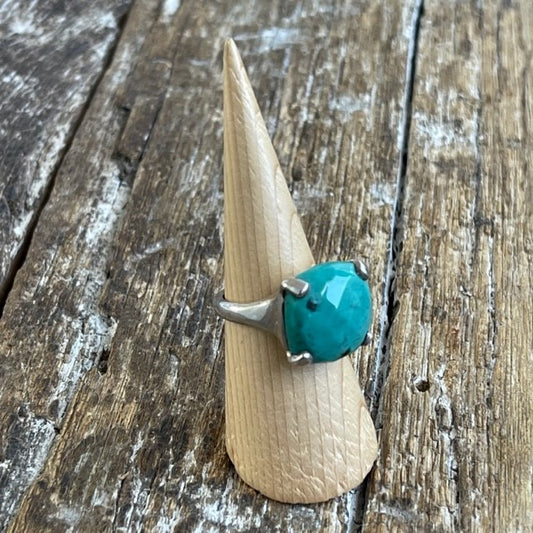 STERLING SILVER TORQUOISE RING