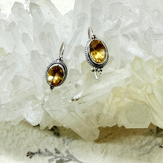 FACETED Citrine 925 Sterling Silver Earring (Kidney Hook)