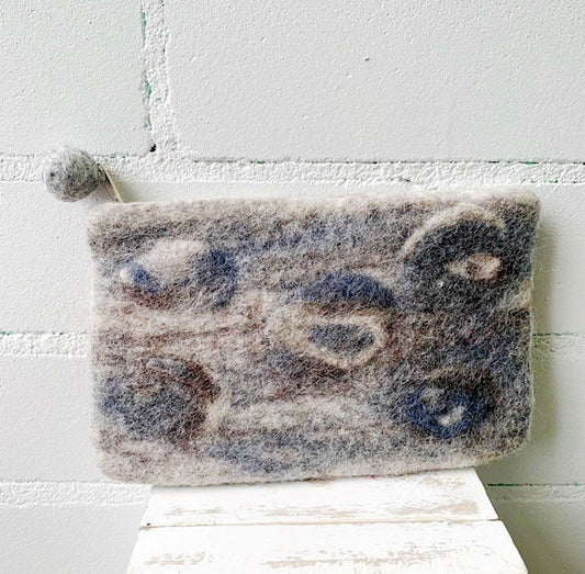 HANDMADE FELT PURSE