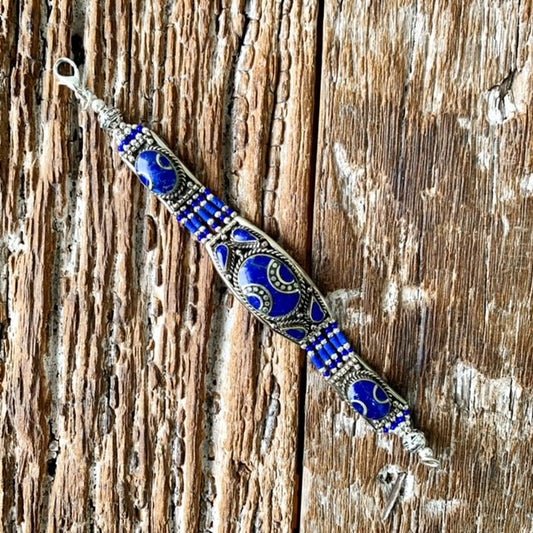 TIBETAN LAPIZ BRACELET