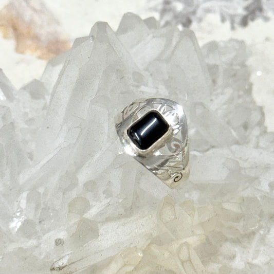 STERLING SILVER BLACK ONYX RING