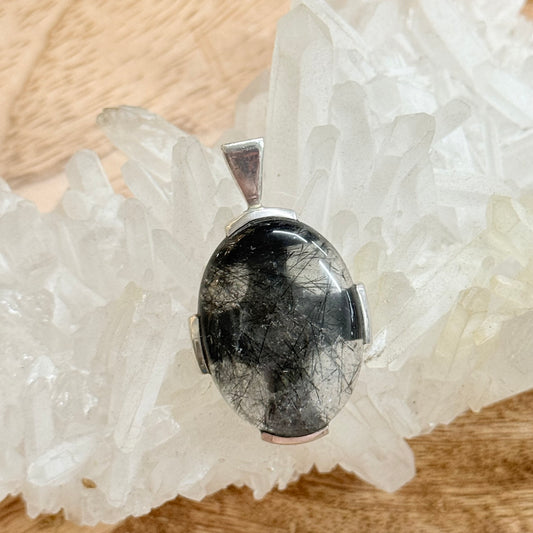 STERLING SILVER RUTILATED QUARTZ PENDANT