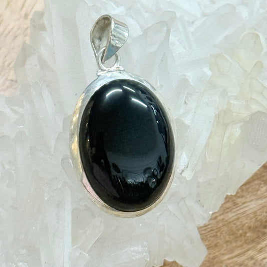 STERLING SILVER BLACK ONYX PENDANT