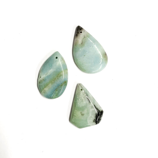 AMAZONITE STONE BEAD 4CM