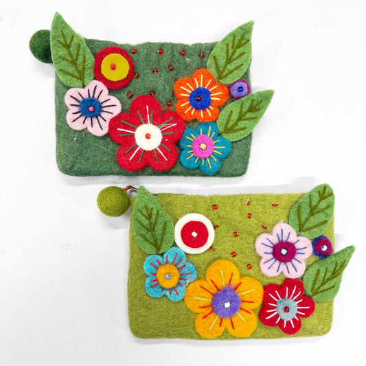HANDMADE FELT FLORAL PURSE (GRASS) 15X11CM