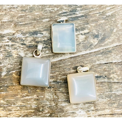 STERLING SILVER CHALCEDONY PENDANT