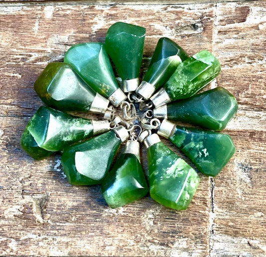 STERLING SILVER JADE PENDANT