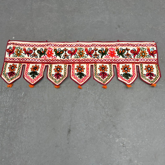 EMB. DOOR HANGING 100X32CM