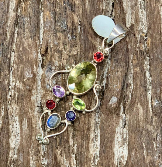 STERLING SILVER  PENDANT CITRENE, GARNET, IOLITE, LABREDORITE, AMETHYST, PERIDOT