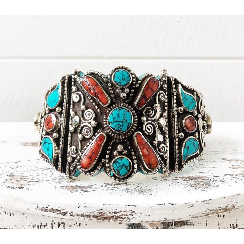 HANDMADE TIBETAN CUFF