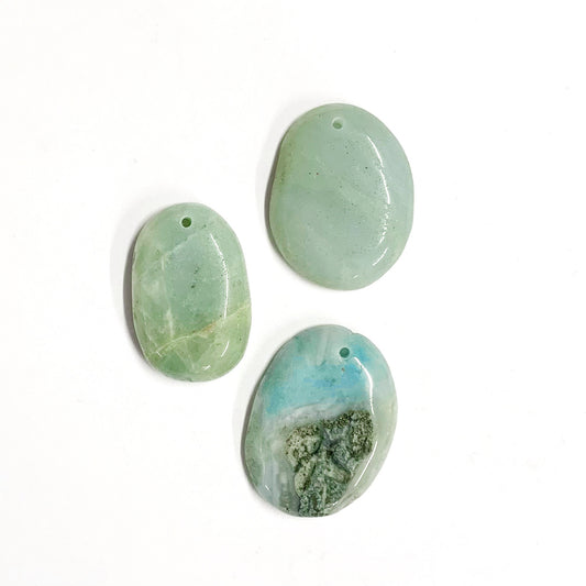 AMAZONITE STONE BEAD 4CM