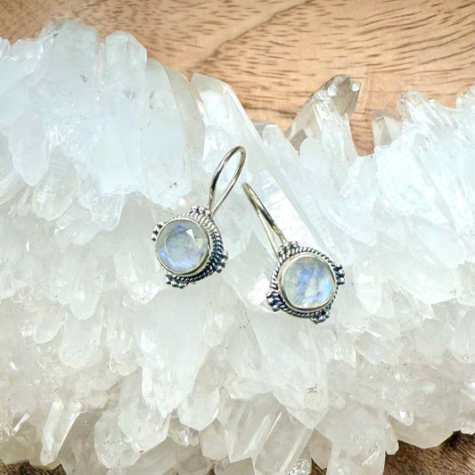 Moonstone 925 Sterling Silver Earring with hook