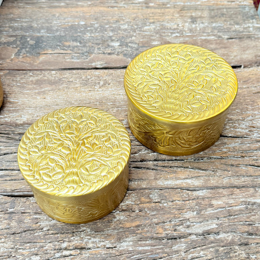 2PCS TREE OF LIFE HAND CARVED BRASS FINISH BOX 15X8CM
