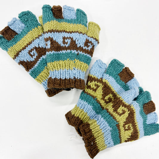 100% WOOL HAND KNITTED GLOVES