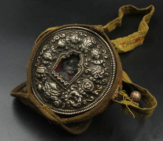 TIBETAN PORTABLE SHRINE