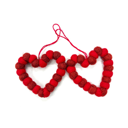 FELT HEART (RED BERRY) HANGING 8CM