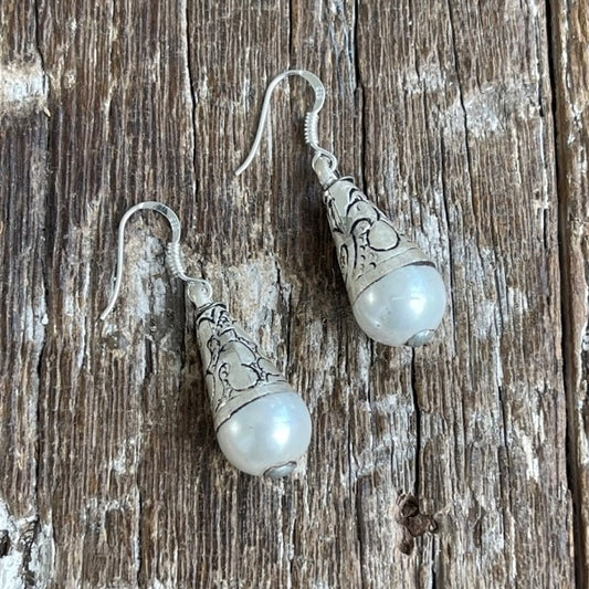 HANDMADE TIBETAN EARRING