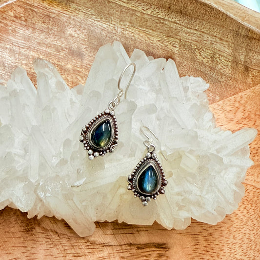 STERLING SILVER LABREDORITE EARRING