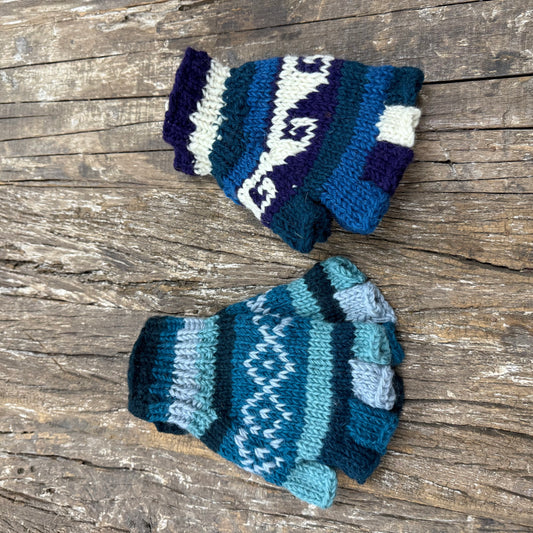 100% WOOL HAND KNITTED GLOVES