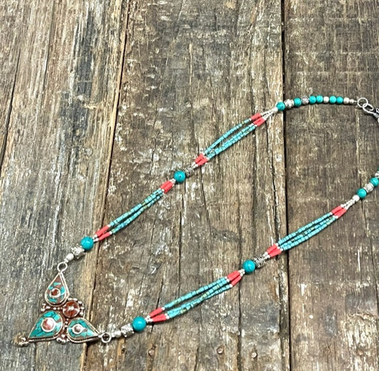 SILVERPLATED TIBETAN TORQUOISE NECKLACE