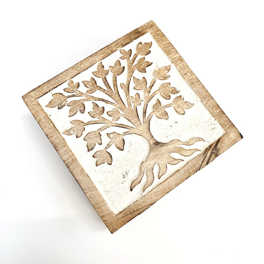 WOODEN TREE OF LIFE ENGRAVED BOX