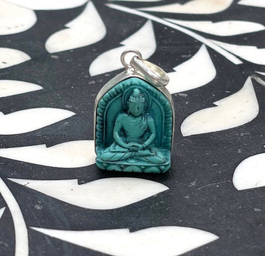 TIBETAN TORQUOISE PENDANT