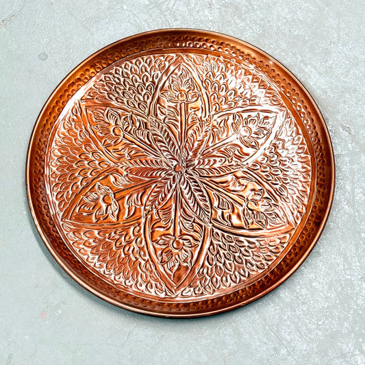 BRASS FINISH EMBOSSED FLORAL PLATE 41x3CM