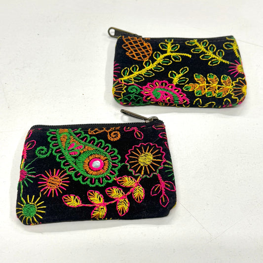 VELVET EMB.  PURSE 9x11CM