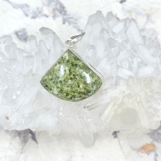 STERLING SILVER UNAKITE PENDANT