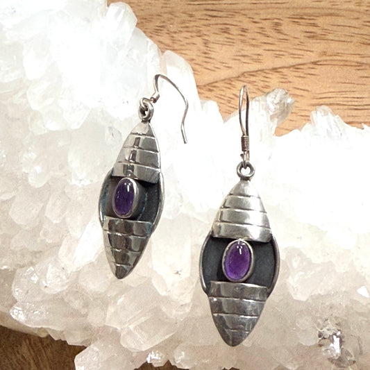 Sterling Silver Amethyst Earring