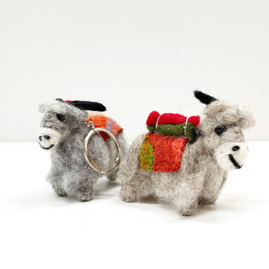 GRAY YAK KEYRING 8x6CM