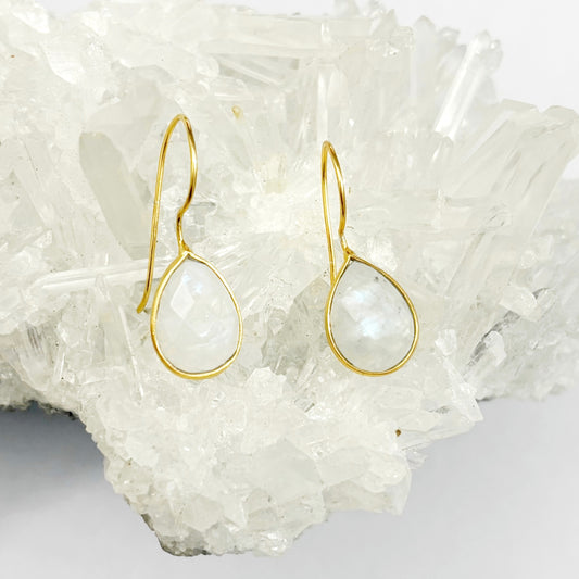 14K Gold plated Brass Moonstone Teardrop Earrings 2.5x1CM