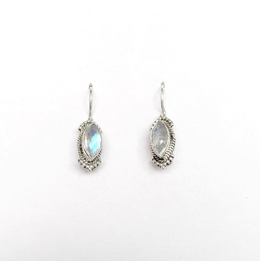 Moonstone 925 Sterling Silver Earring (Kidney Hook)