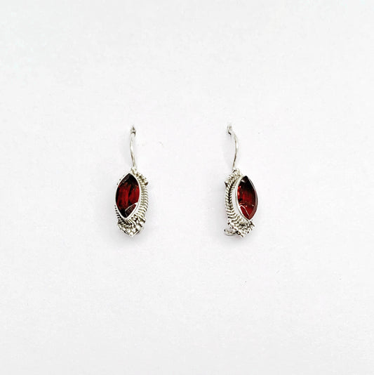 Garnet 925 Sterling Silver Earring (Kidney Hook)