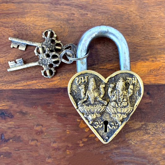 GANESH & LAXMI ON LOTUS HEART BRASS LOCK 7.5 X 12CM