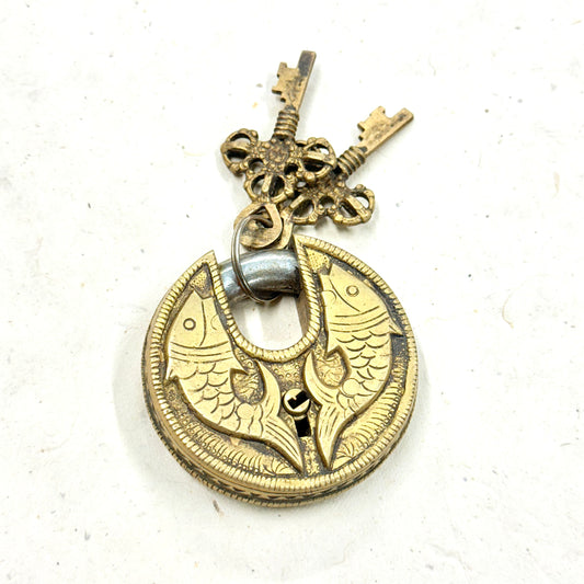 BRASS FISH LOCK PISCES SIGN