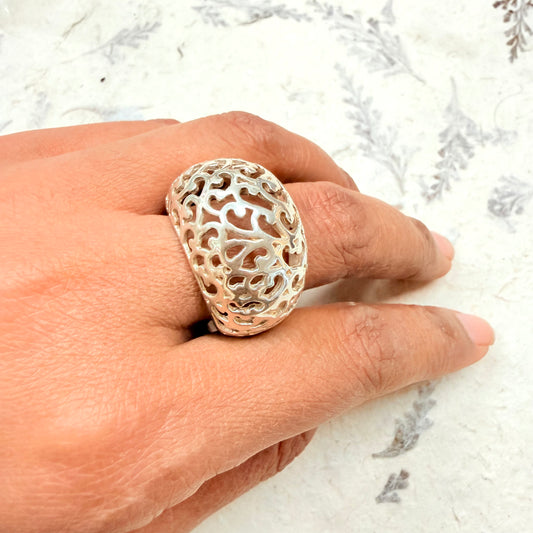 STERLING SILVER CARVED HOLLOW RING